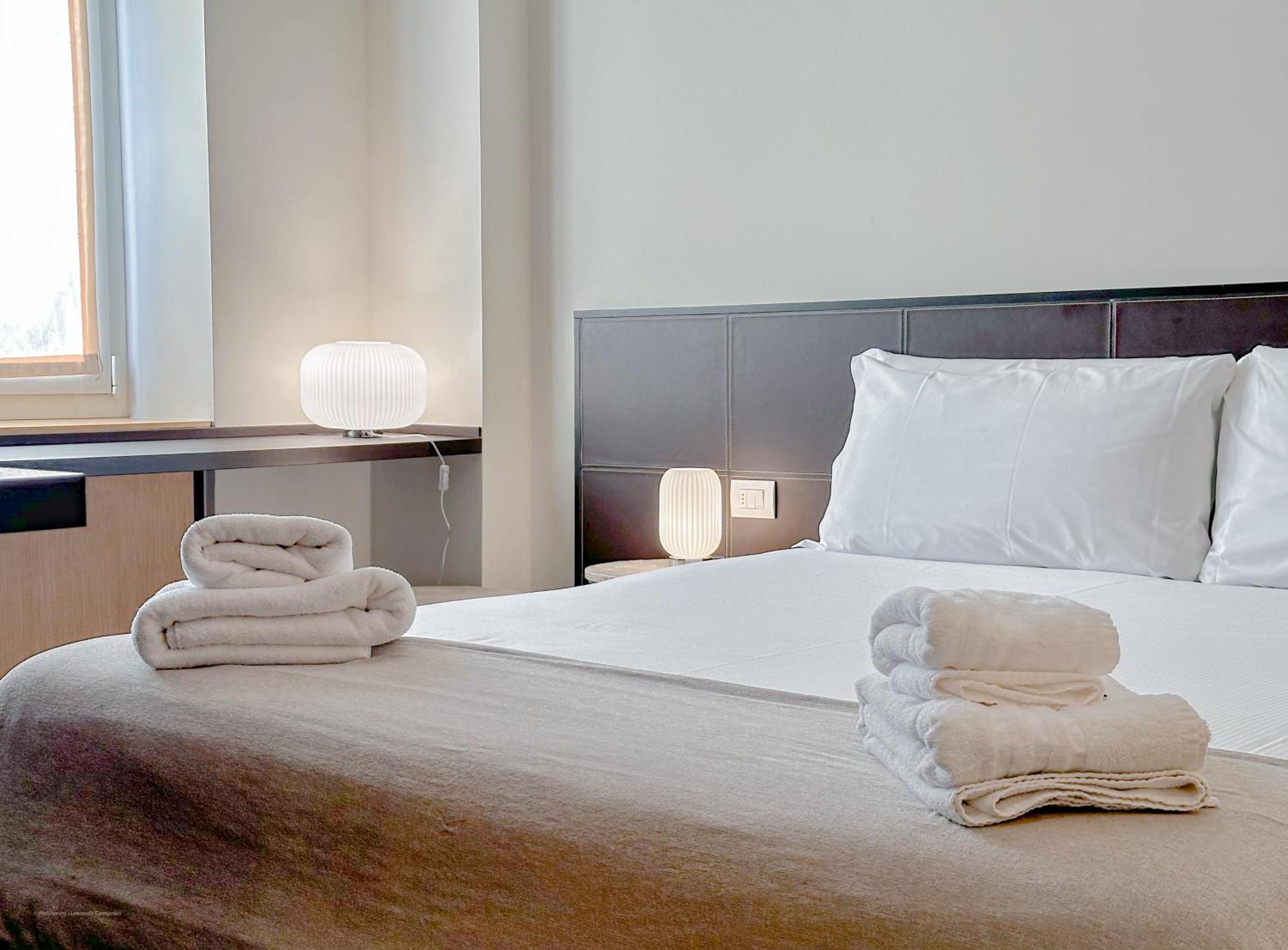 Fontana Suites - 15 Min Dal Duomo ミラノ エクステリア 写真